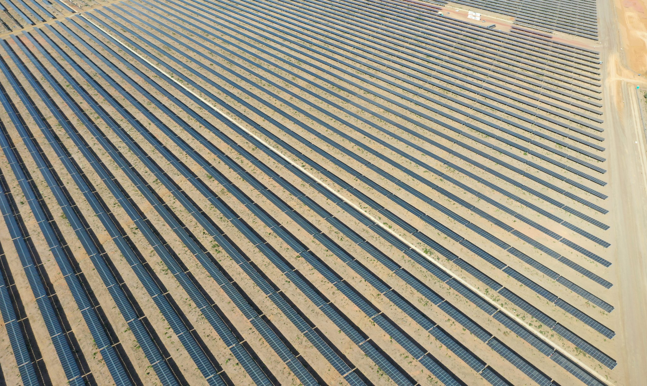 Proyecto fotovoltaico a gran escala construído